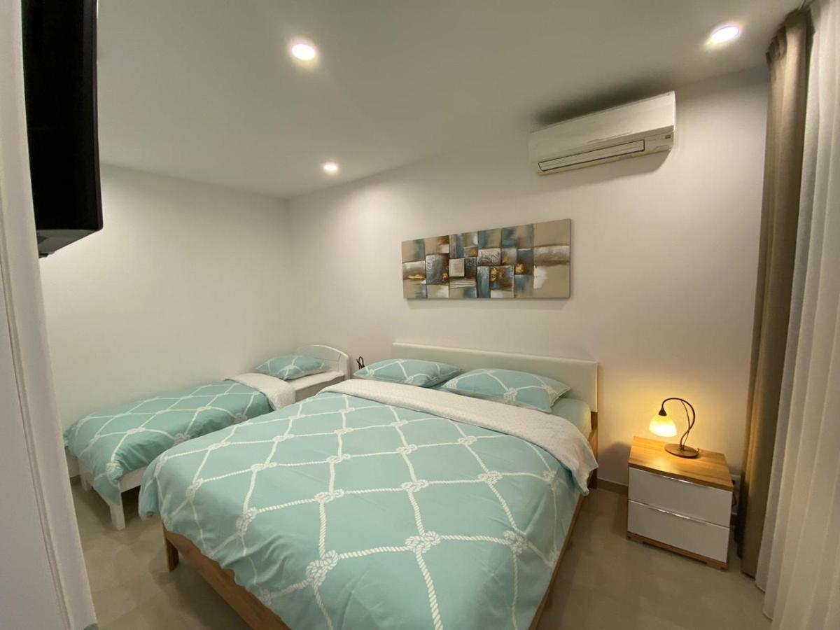 Apartmani Dorijana Върсар Екстериор снимка